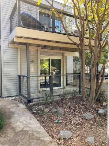 2119 Oxford Ave B, Austin, TX 78704