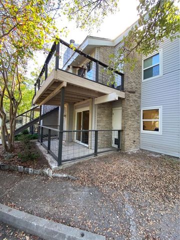 2119 Oxford Ave B, Austin, TX 78704