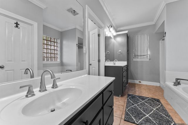 36494 Page Dr, Denham Springs, LA 70706