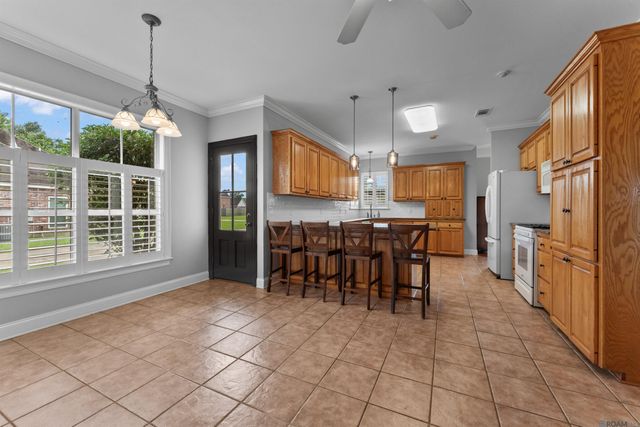 36494 Page Dr, Denham Springs, LA 70706