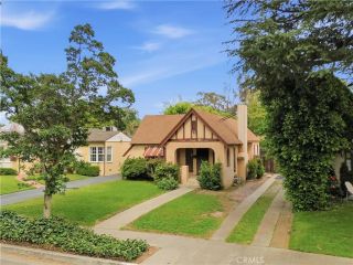 4720 Denny, Toluca Lake, CA 91602