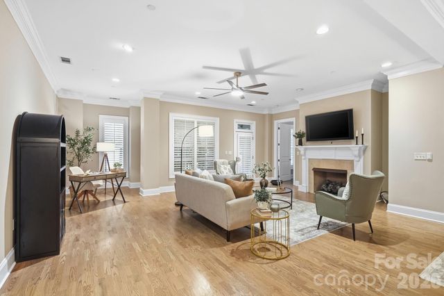 626 Queens Road 101, Charlotte, NC 28207