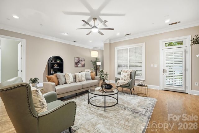 626 Queens Road 101, Charlotte, NC 28207