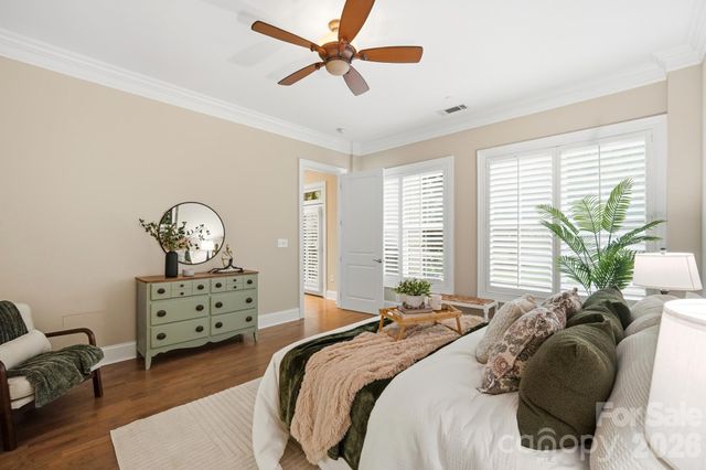 626 Queens Road 101, Charlotte, NC 28207
