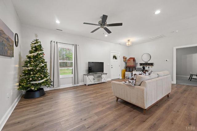 351 Down Creek Road, Brookneal, VA 24528