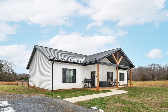 351 Down Creek Road, Brookneal, VA 24528