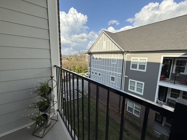800 Vintage Green Ln Unit 302, Franklin, TN 37064