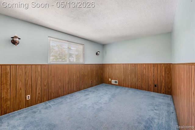 21223 Briar Court, Saint Clair Shores, MI 48081
