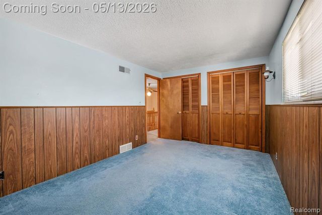21223 Briar Court, Saint Clair Shores, MI 48081