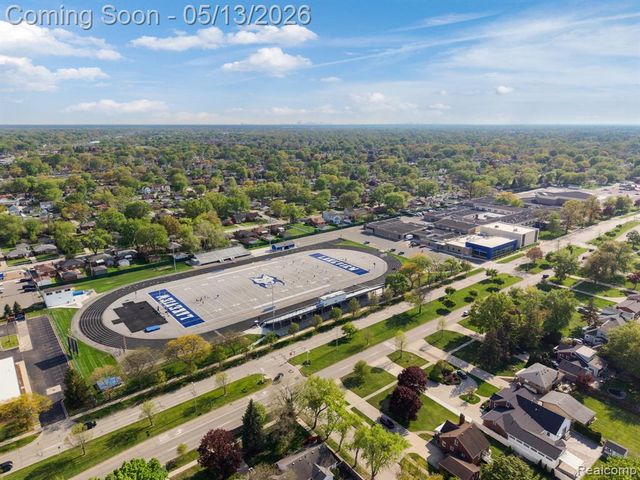 21223 Briar Court, Saint Clair Shores, MI 48081
