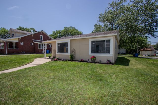 222 N Carroll Avenue, Michigan City, IN 46360