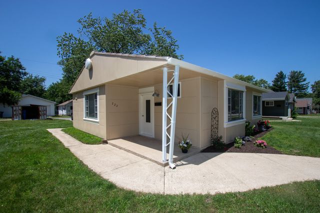 222 N Carroll Avenue, Michigan City, IN 46360