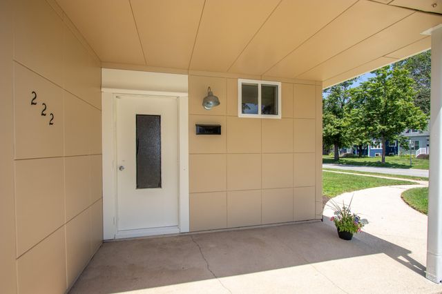 222 N Carroll Avenue, Michigan City, IN 46360