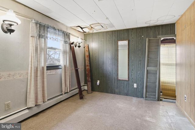 310 SOUTH AVE, Norwood, PA 19074