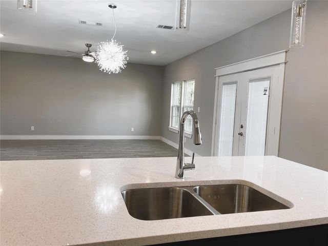 1806 Fuller Street, Greenville, TX 75401