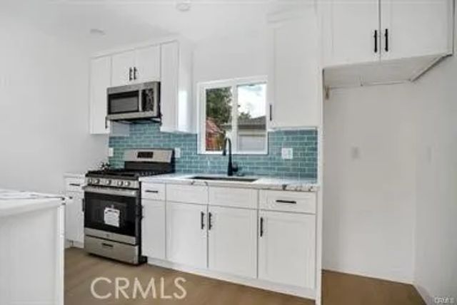 11442 Kamloops Pl, Sylmar, CA 91342