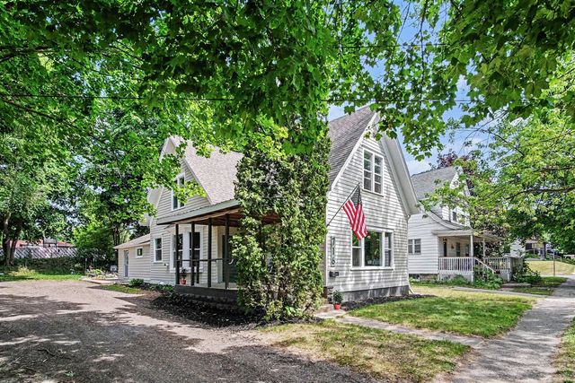 716 S Broas Street, Belding, MI 48809