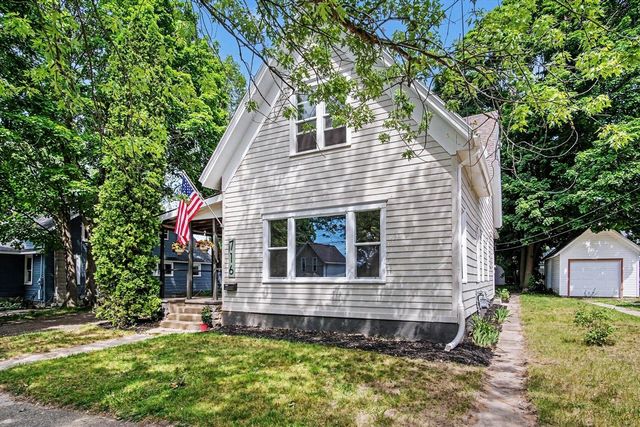 716 S Broas Street, Belding, MI 48809