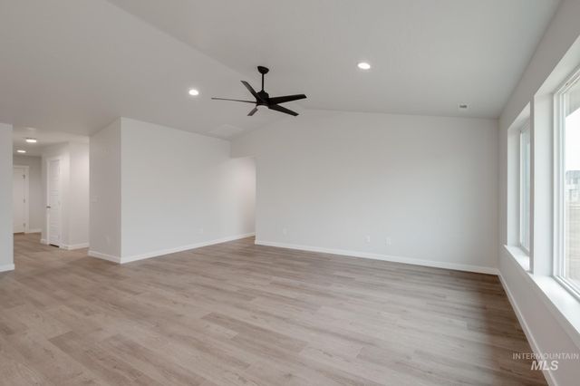 10466 W Teratai St, Star, ID 83669