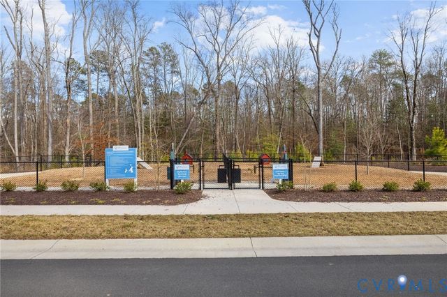 15750 Mosaic Creek Blvd, Henrico, VA 23238