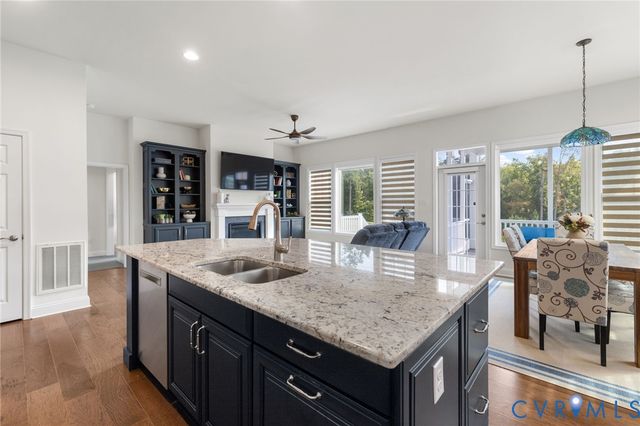 15750 Mosaic Creek Blvd, Henrico, VA 23238