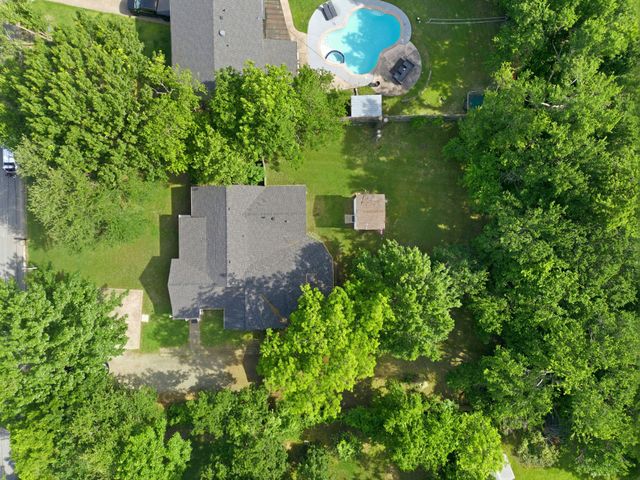 1800 Island Bayou, Bonham, TX 75418