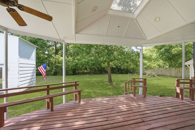 1800 Island Bayou, Bonham, TX 75418