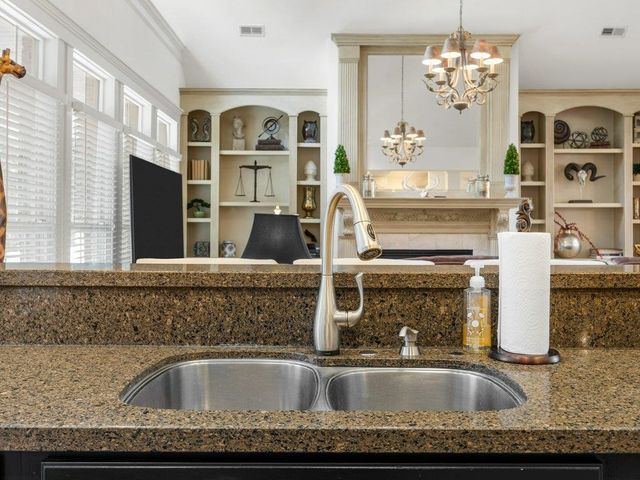 502 Chippendale Lane, Boiling Springs, SC 29316