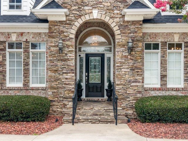 502 Chippendale Lane, Boiling Springs, SC 29316