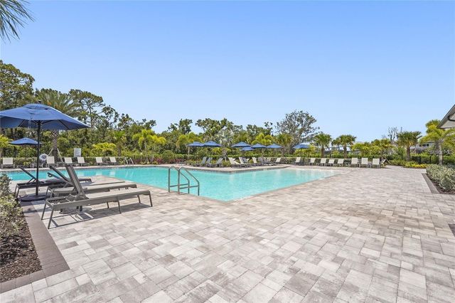 6256 BAYWOOD COURT, Lakewood Ranch, FL 34211