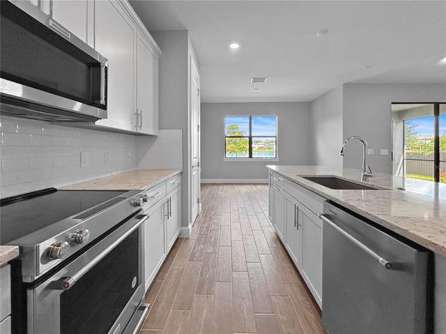 6256 BAYWOOD COURT, Lakewood Ranch, FL 34211