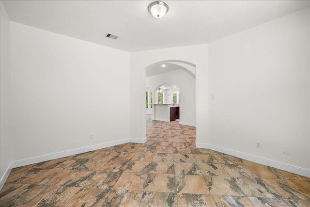 7750 Rolling Creek Road, Burton, TX 77835