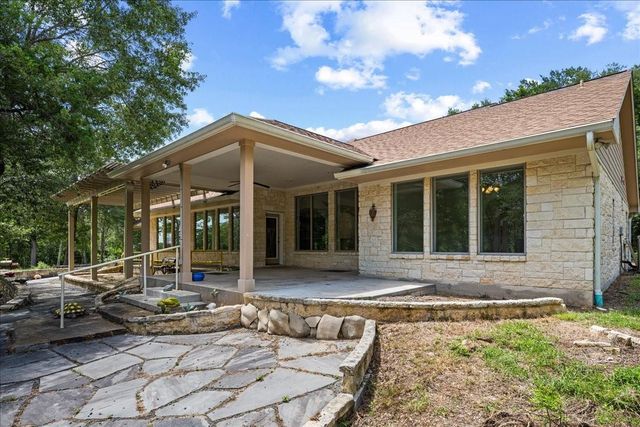 7750 Rolling Creek Road, Burton, TX 77835