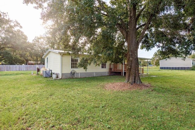 6416 CANDLEWOOD DRIVE, Wesley Chapel, FL 33544