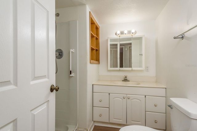 6416 CANDLEWOOD DRIVE, Wesley Chapel, FL 33544