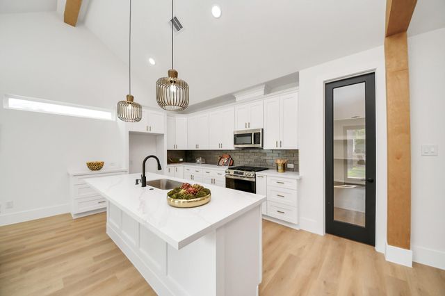 23851 Creekwood Drive, Spring, TX 77389