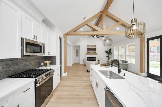 23851 Creekwood Drive, Spring, TX 77389