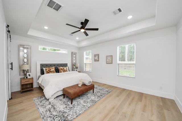 23851 Creekwood Drive, Spring, TX 77389