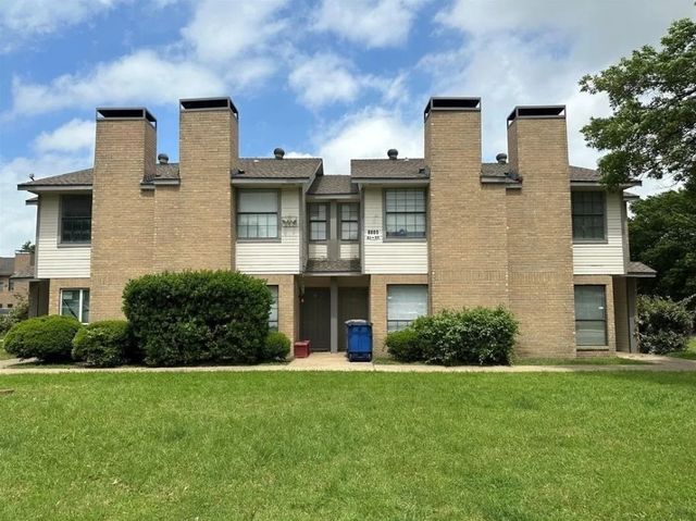 8005 Rothington Road 53, Dallas, TX 75227