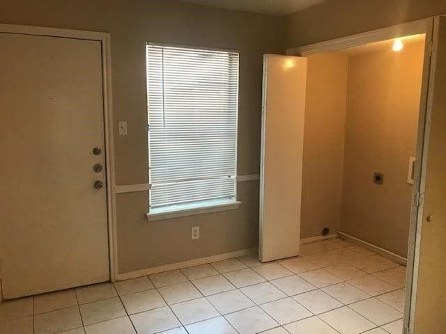 8005 Rothington Road 53, Dallas, TX 75227