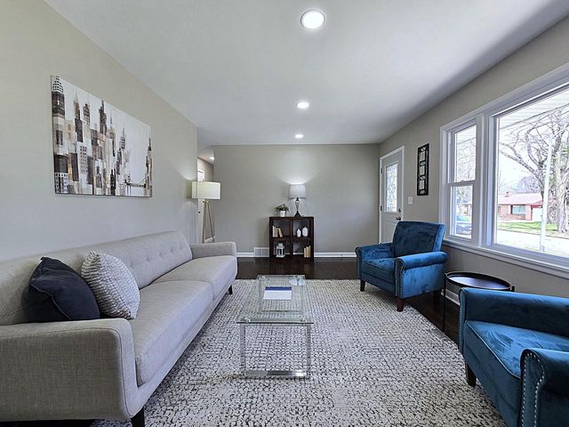 7475 39th STREET, Milwaukee, WI 53209