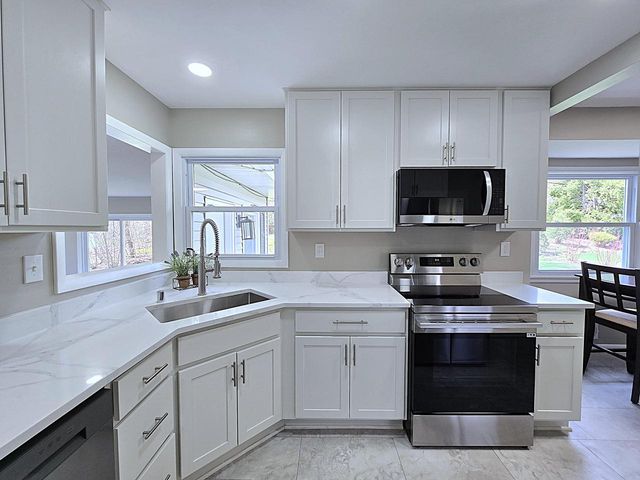 7475 39th STREET, Milwaukee, WI 53209