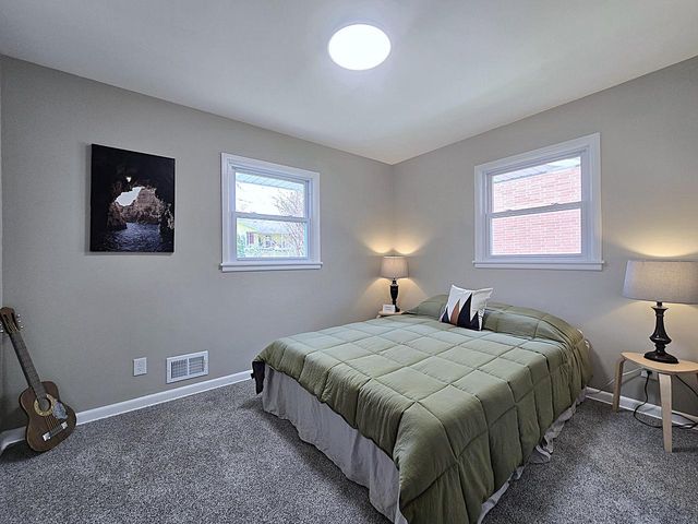 7475 39th STREET, Milwaukee, WI 53209