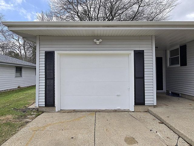 7475 39th STREET, Milwaukee, WI 53209