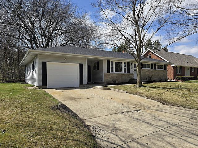 7475 39th STREET, Milwaukee, WI 53209