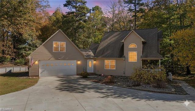 5172 Jordan Valley Road, Trinity, NC 27370