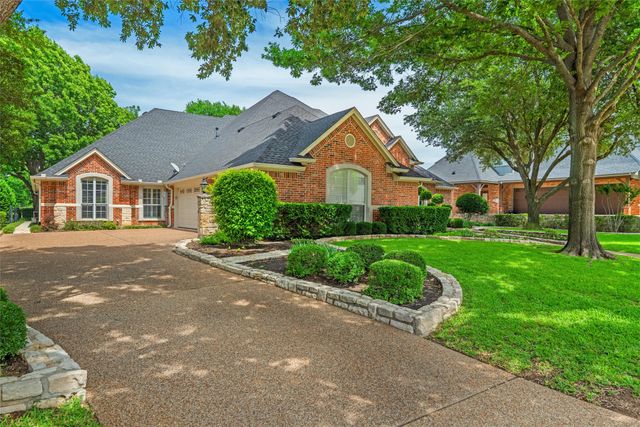 912 Walnut Falls Circle, Mansfield, TX 76063