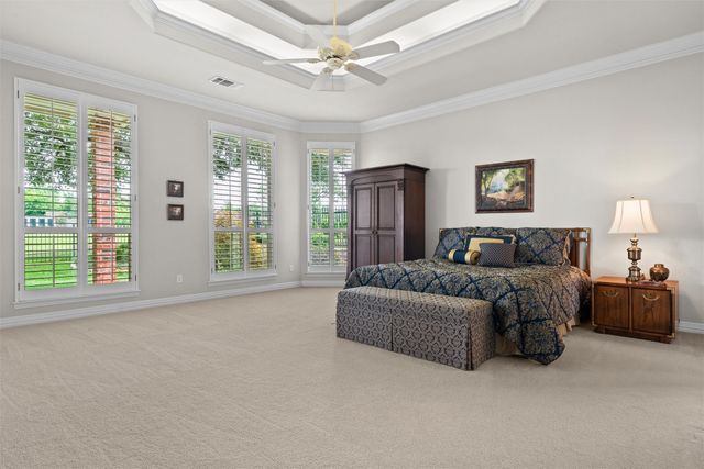 912 Walnut Falls Circle, Mansfield, TX 76063