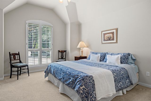 912 Walnut Falls Circle, Mansfield, TX 76063