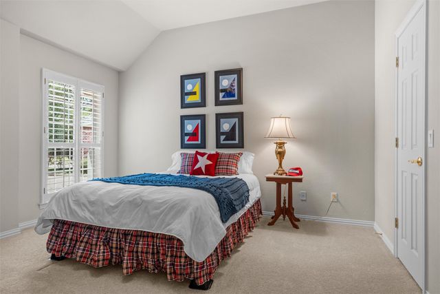 912 Walnut Falls Circle, Mansfield, TX 76063